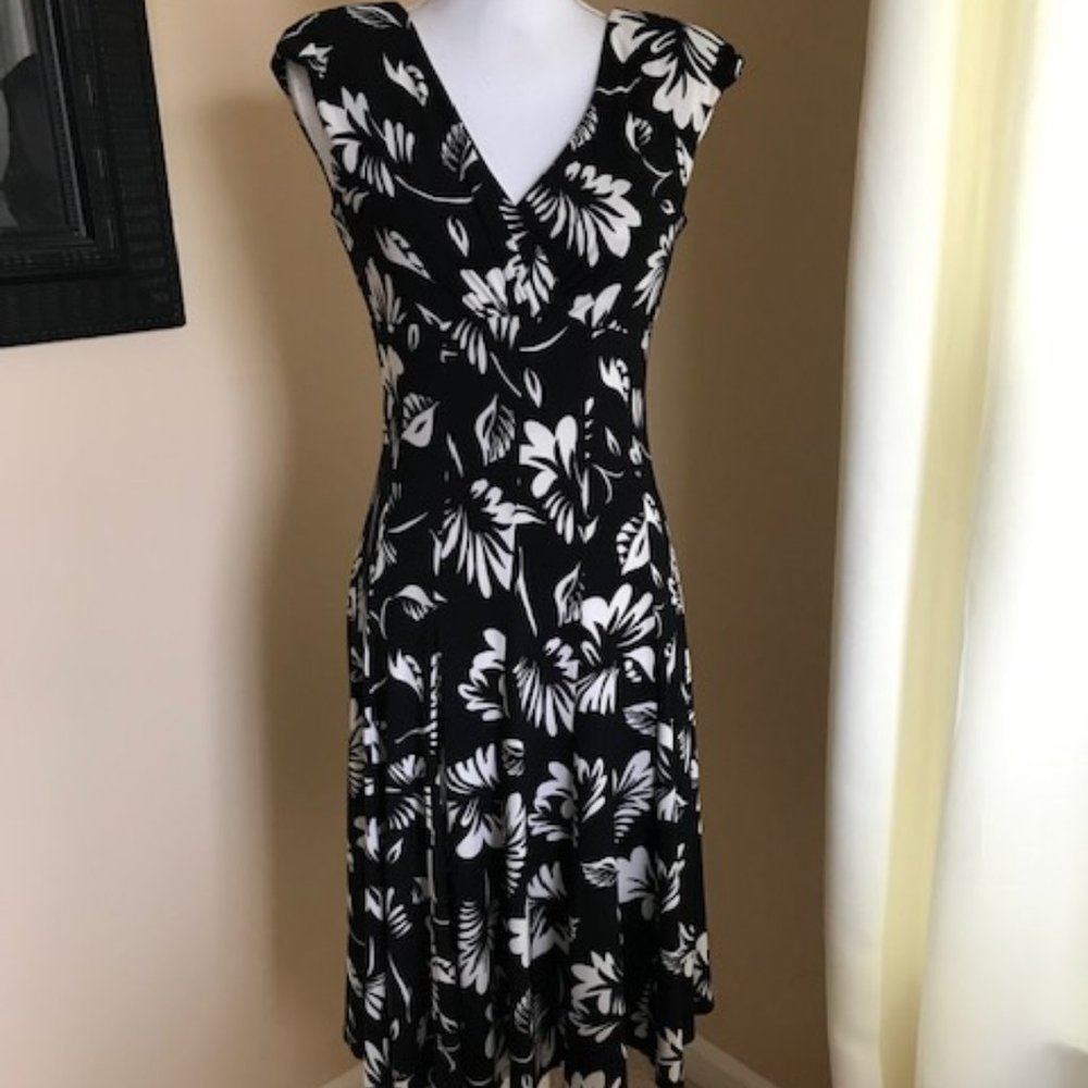 NWT RL BLACK/WHITE LONG DRESS